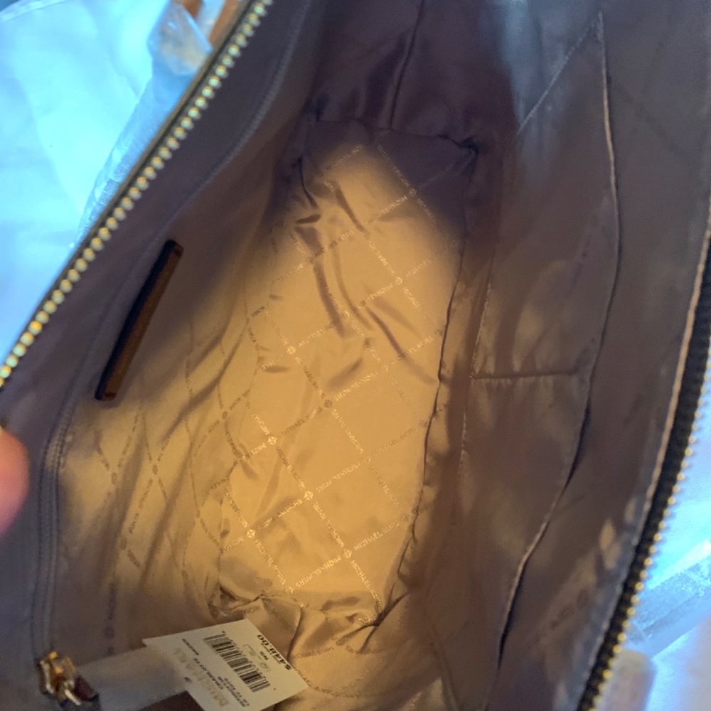 🎉Host Pick x2🎉 NWT Michael Kors Classic Charlotte Large Tote in Brown! - Picture 12 of 16